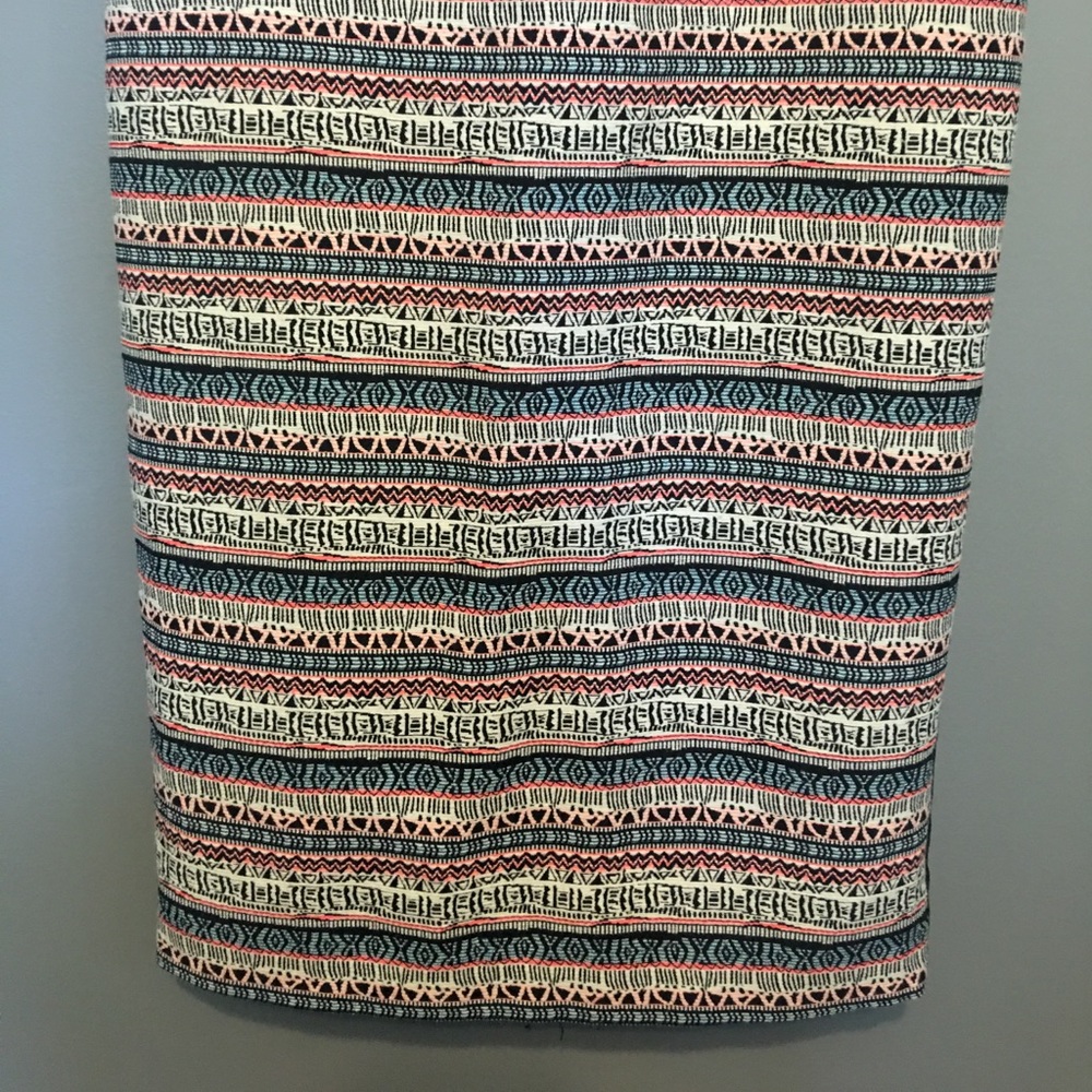 THE LIMITED DRESS~ZIP UP~PINK TRIBAL~RETAIL $108 - Picture 3 of 8